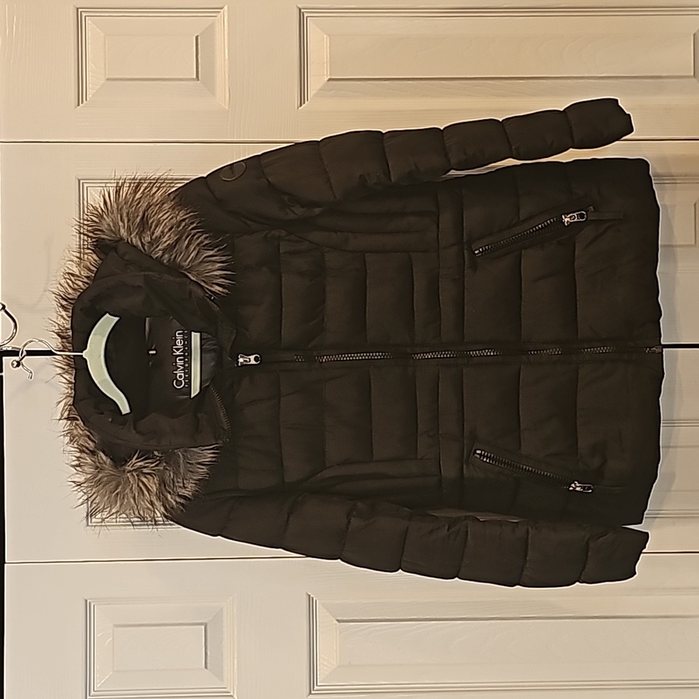 Calvin Klein puffer coat size medium